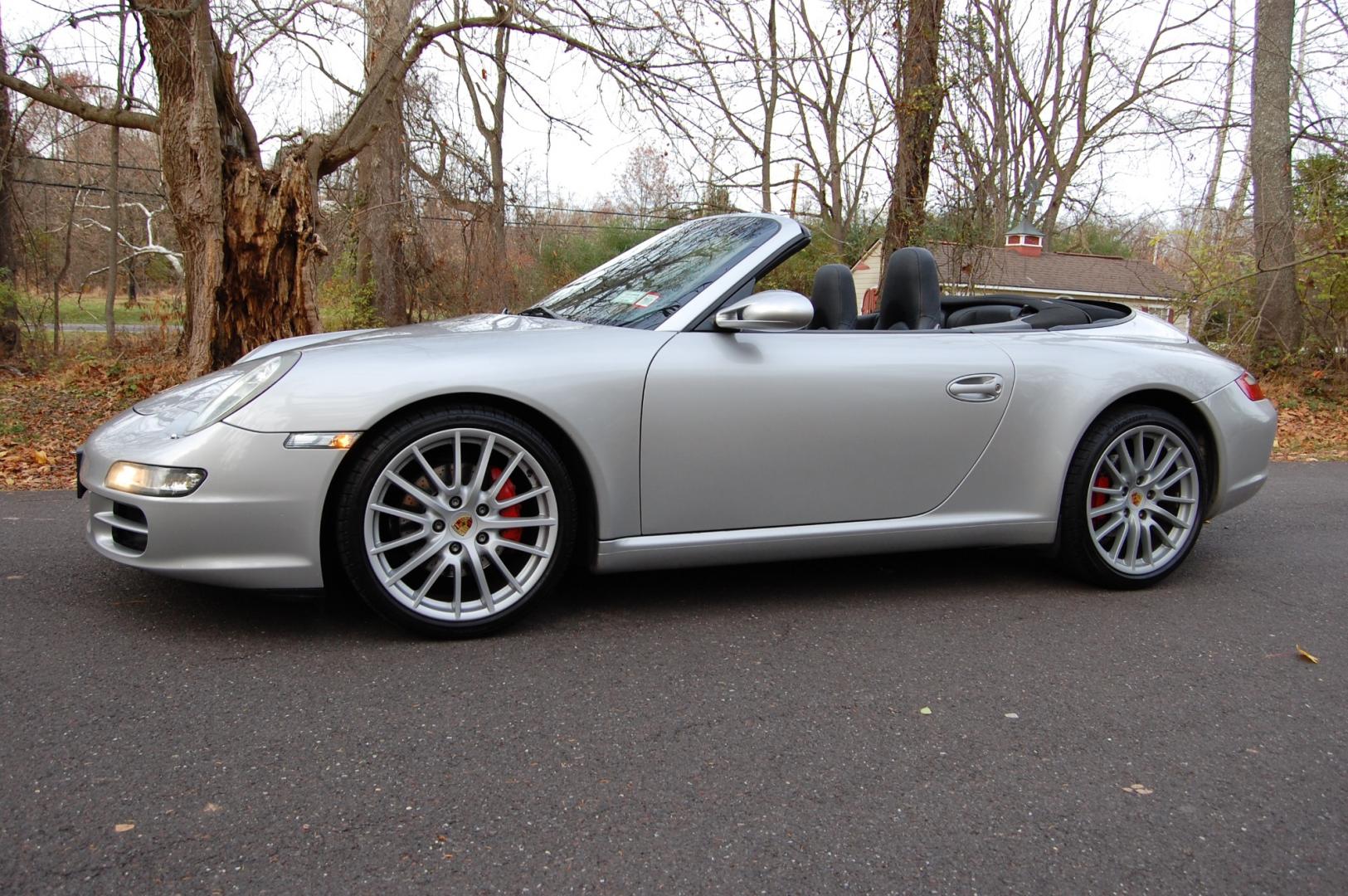 2006 Silver /Black Leather Porsche 911 (WP0CA29946S) with an 3.6L engine, 6 Speed Manual transmission, located at 6528 Lower York Road, New Hope, PA, 18938, (215) 862-9555, 40.358707, -74.977882 - Here we have a beautiful 911 convertible with a 3.6L 6 cylinder engine putting power to the rear wheels via a 6 speed manual transmission. The interior offers black leather, keyless entry, 2 master keys, cruise control, tilt steering wheel, power windows/locks/mirrors, power convertible top, power s - Photo#1